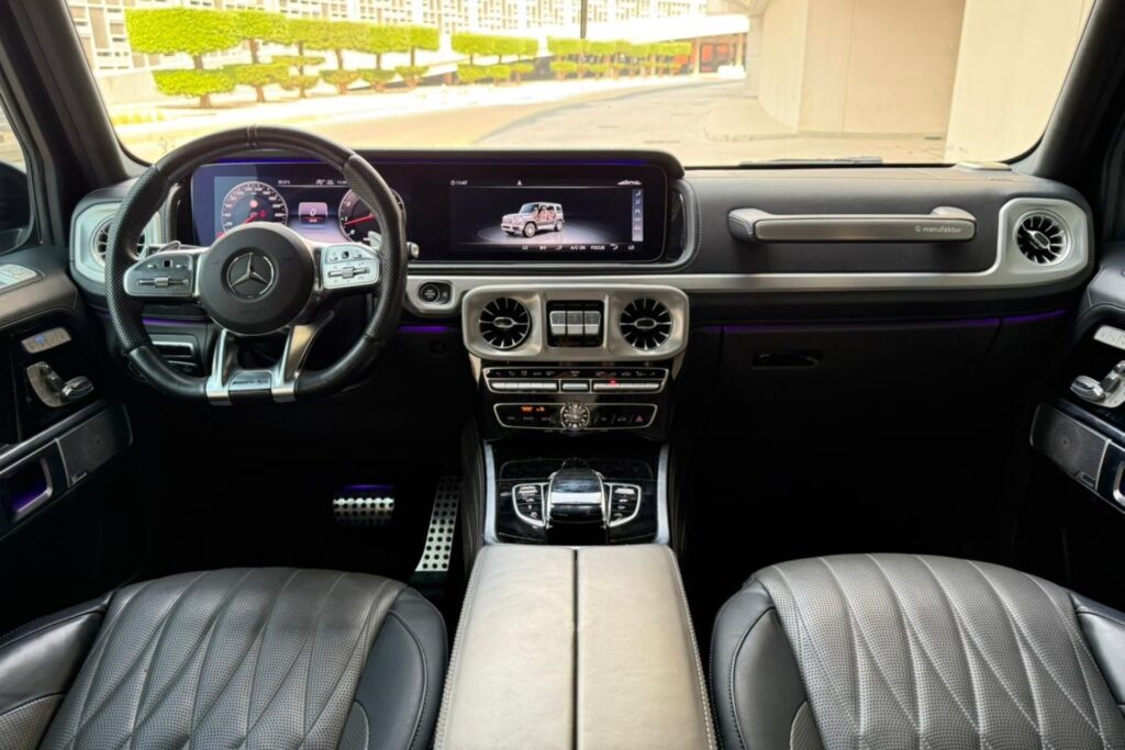 Mercedes G63 inside